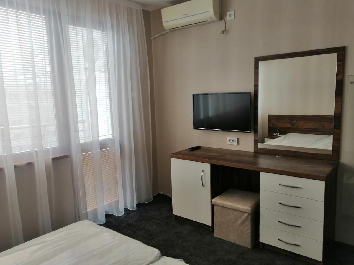 Джорджия Hotel Kiten  Exterior photo