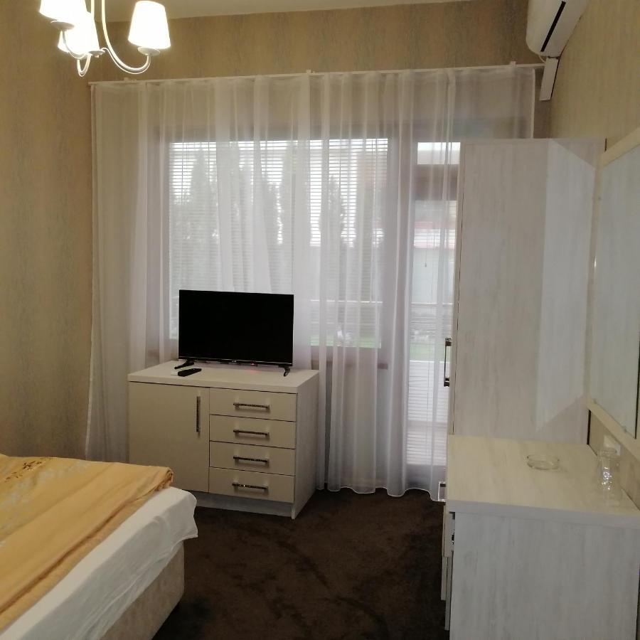 Джорджия Hotel Kiten  Exterior photo