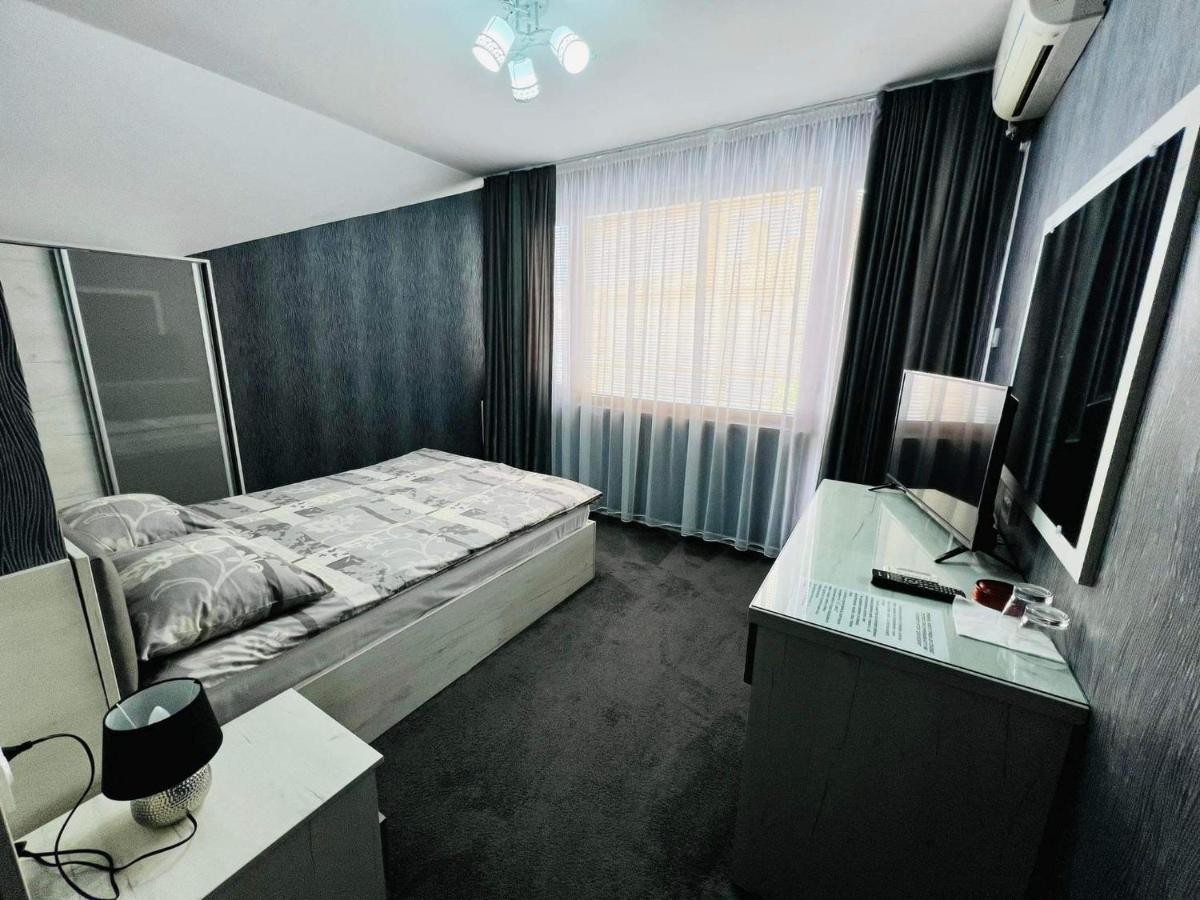 Джорджия Hotel Kiten  Exterior photo